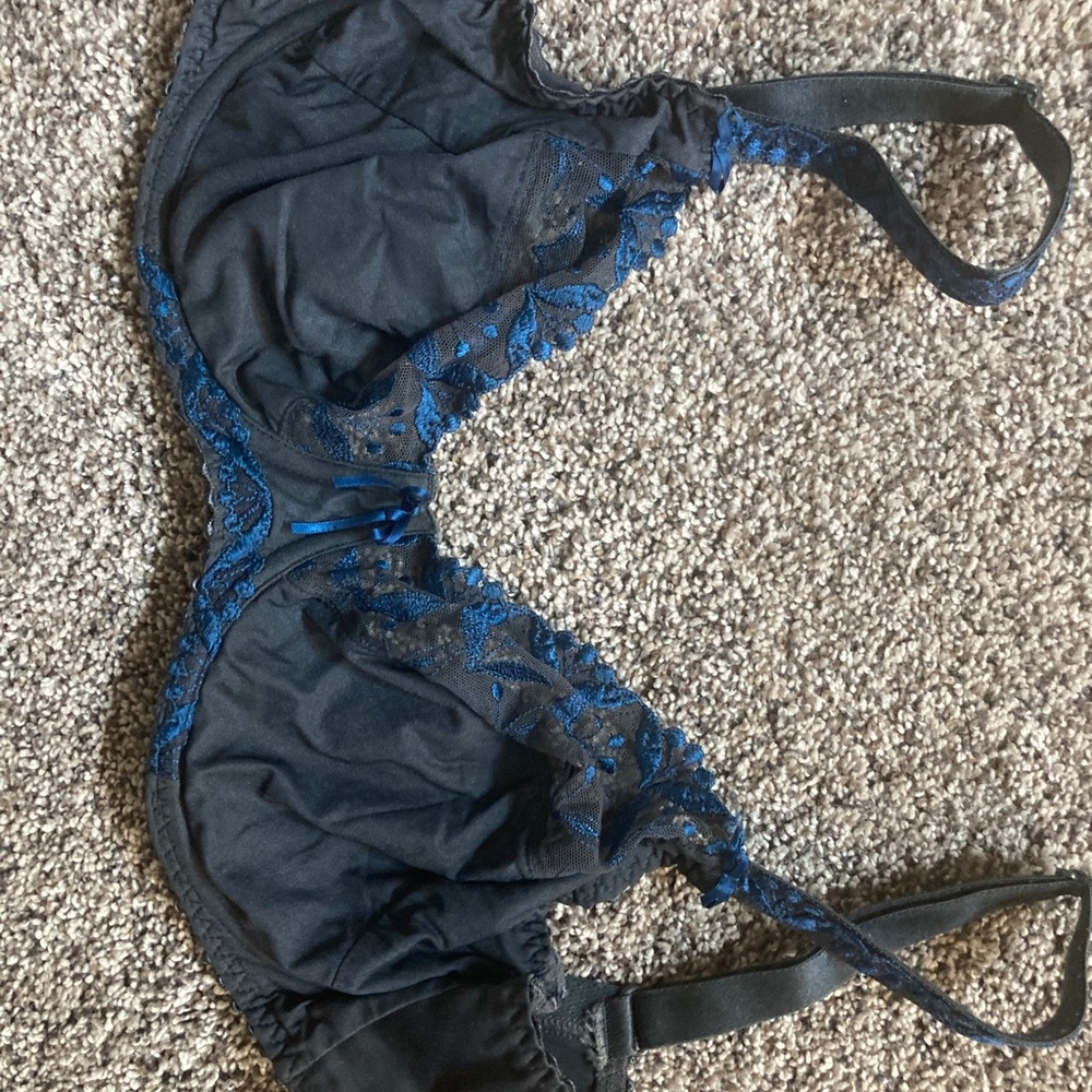 Prima Donna Madison bra size 34D in blue and grey.